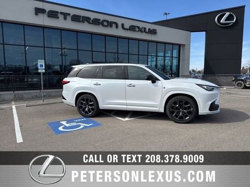 New 2026 Lexus TX 500h AWD image 1