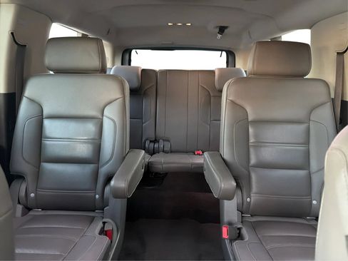 Used 2019 GMC Yukon XL Denali w/ Denali Ultimate Package AWD/4WD image 15