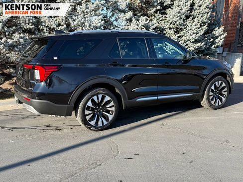 Used 2025 Ford Explorer Platinum w/ LUX Leather Package image 10