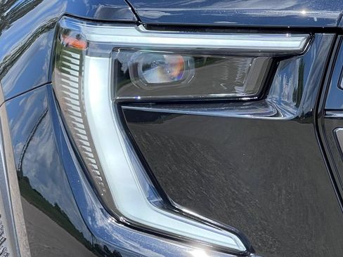 New 2026 GMC Acadia AT4 w/ Luxury Package AWD/4WD image 41