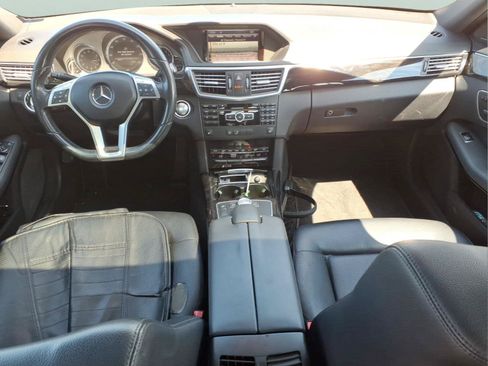Used 2013 Mercedes-Benz E 350 4MATIC Sedan image 7