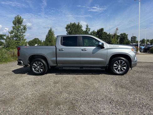 Used 2024 Chevrolet Silverado 1500 LT AWD/4WD image 4