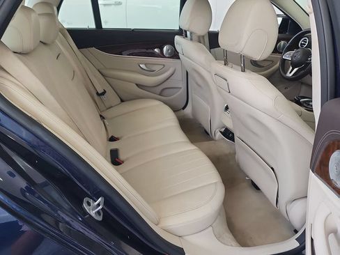 Used 2019 Mercedes-Benz E 450 4MATIC Wagon image 27