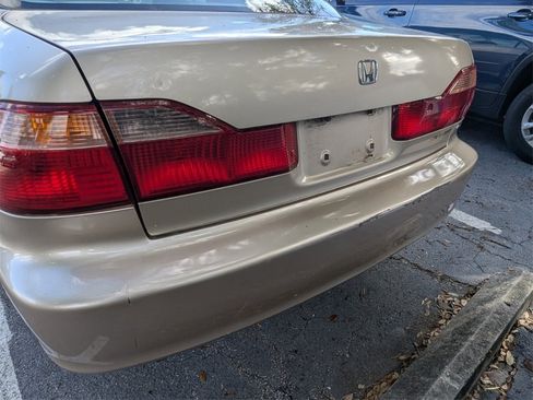 Used 2000 Honda Accord EX image 13