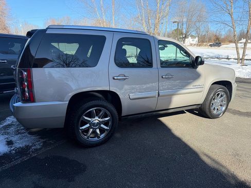 Used 2008 GMC Yukon Denali image 5