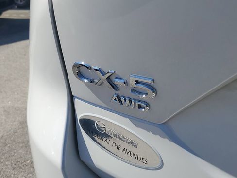 New 2025 MAZDA CX-5 AWD 2.5 S w/ Select Package image 8