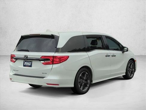 Used 2022 Honda Odyssey Elite image 5