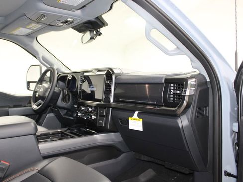 New 2026 Ford F350 Lariat AWD/4WD image 29