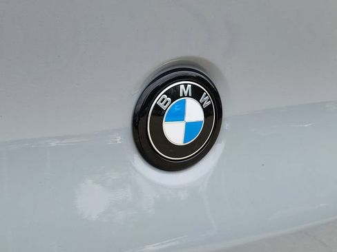 Used 2023 BMW X4 M40i AWD/4WD image 30