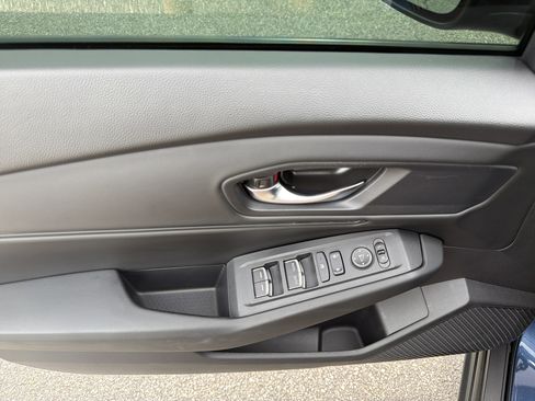 Used 2024 Honda Accord EX image 19