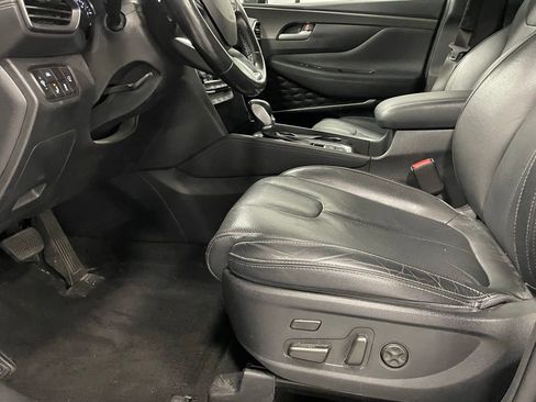 Used 2020 Hyundai Santa Fe Limited image 11