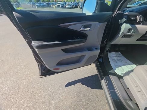 Used 2018 Honda Pilot EX-L image 8