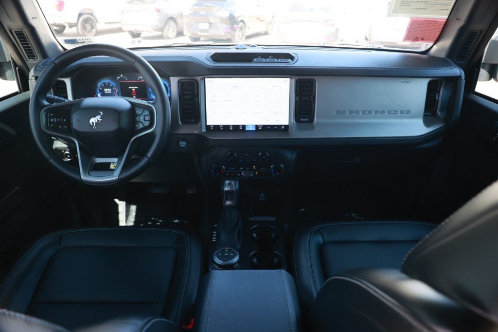 Used 2025 Ford Bronco Outer Banks AWD/4WD image 30