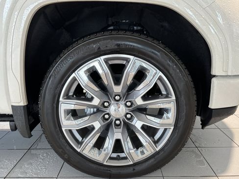 Used 2026 GMC Sierra 1500 Denali AWD/4WD image 10