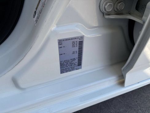 Used 2025 Nissan Altima 2.5 SV FWD image 30