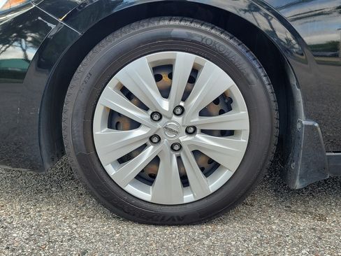 Certified 2020 Nissan Sentra S FWD image 9
