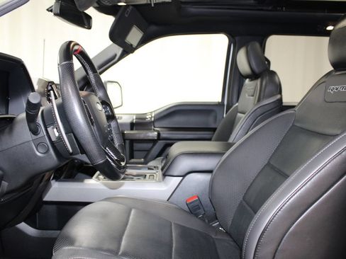 Used 2019 Ford F150 Raptor w/ Equipment Group 802A Luxury AWD/4WD image 16