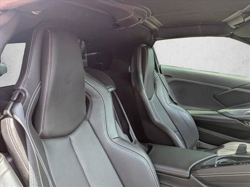 Used 2021 Chevrolet Corvette Stingray Coupe w/ 1LT RWD image 18