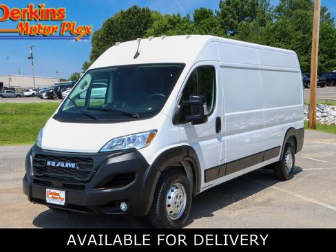 Used 2024 RAM ProMaster 2500 w/ Convenience Group FWD image 1