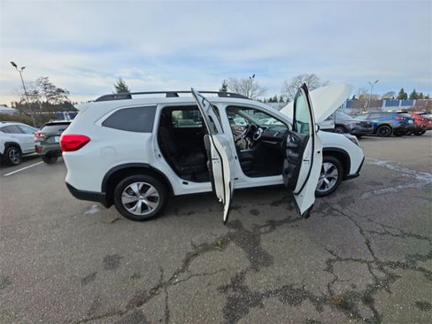Certified 2024 Subaru Ascent Premium w/ Convenience Package image 25