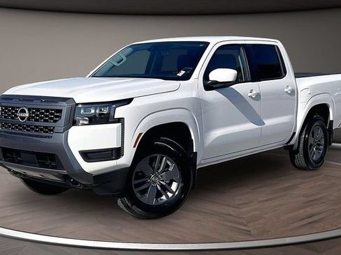 Certified 2026 Nissan Frontier SV w/ SV Convenience Package AWD/4WD image 1