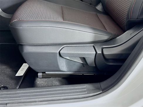 New 2026 Nissan Kicks SR FWD image 19