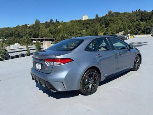 Certified 2026 Toyota Corolla SE AWD/4WD image 5