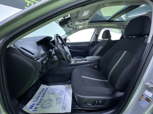 Used 2023 Hyundai Sonata SEL w/ Convenience Package image 16