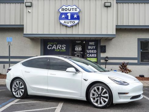 Used 2019 Tesla Model 3 Standard Range Plus RWD image 5