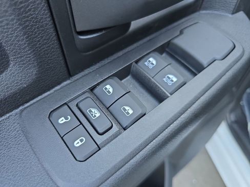 New 2026 RAM 2500 Tradesman AWD/4WD image 27