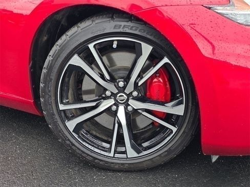 Used 2019 Nissan 370Z w/ Sport Package image 2