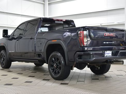 Used 2024 GMC Sierra 2500 AT4 w/ AT4 Premium Plus Package AWD/4WD image 6