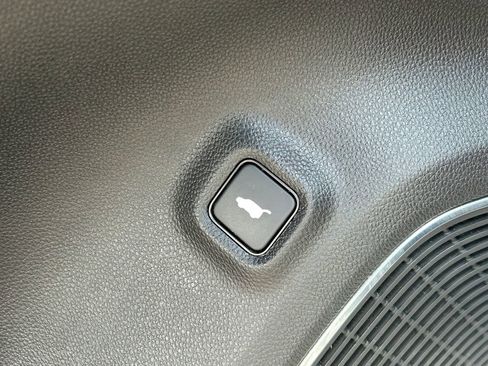 Used 2022 Acura MDX A-Spec AWD/4WD image 30