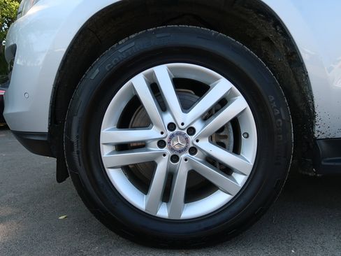 Used 2014 Mercedes-Benz GL 350 BlueTEC 4MATIC image 48