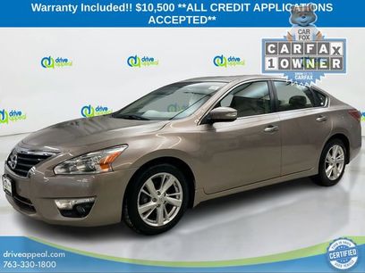 Used 2013 Nissan Altima 2.5 SL w/ Technology Pkg