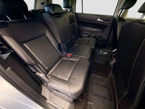 Used 2018 Volkswagen Atlas SE FWD image 14
