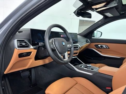 Used 2023 BMW 330i xDrive Sedan w/ Premium Package AWD/4WD image 9