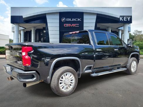 Used 2020 Chevrolet Silverado 3500 High Country w/ Z71 Off-Road Package AWD/4WD image 4