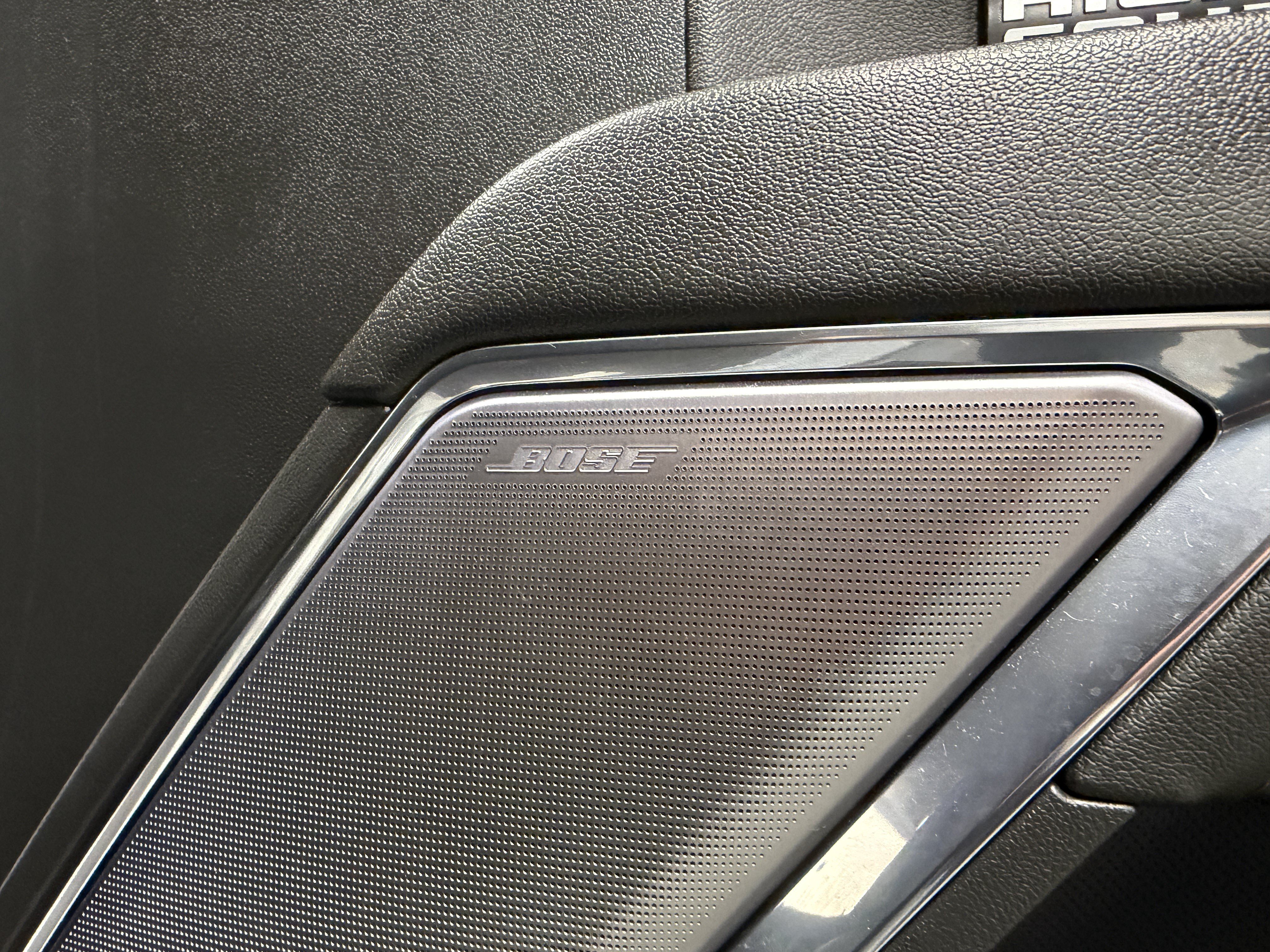 Used 2024 Chevrolet Silverado 1500 High Country w/ High Country Premium Package AWD/4WD image 24