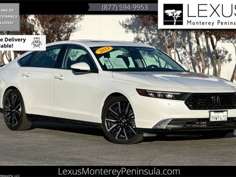 Used 2023 Honda Accord Touring image 1