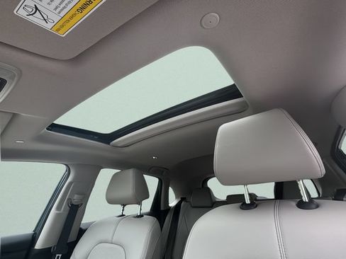 New 2027 Honda HR-V EX-L image 13