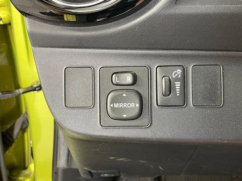 Used 2015 Toyota Prius C Two FWD image 10