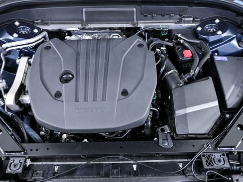 Used 2026 Volvo XC60 B5 Plus w/ Protection Package Premier image 35