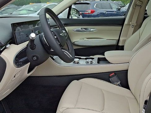 New 2026 Genesis GV70 2.5T Advanced image 15