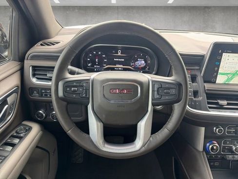 Certified 2023 GMC Yukon XL SLT w/ SLT Premium Package image 23