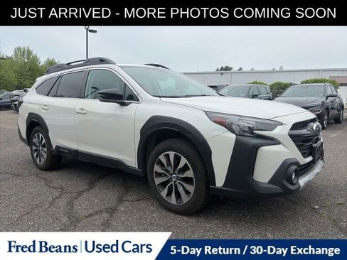 Used 2023 Subaru Outback Limited AWD/4WD image 1