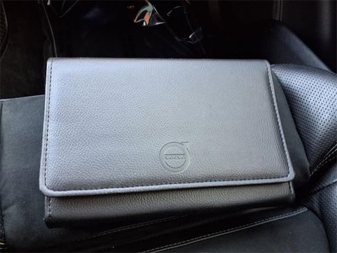 Used 2019 Volvo XC90 T5 R-Design w/ Advanced Package image 92