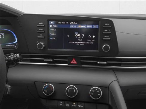 New 2026 Hyundai Elantra SE FWD image 7