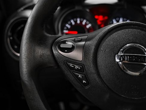 Used 2013 Nissan Juke NISMO FWD image 16