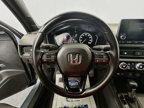 Used 2022 Honda Civic Sport image 11